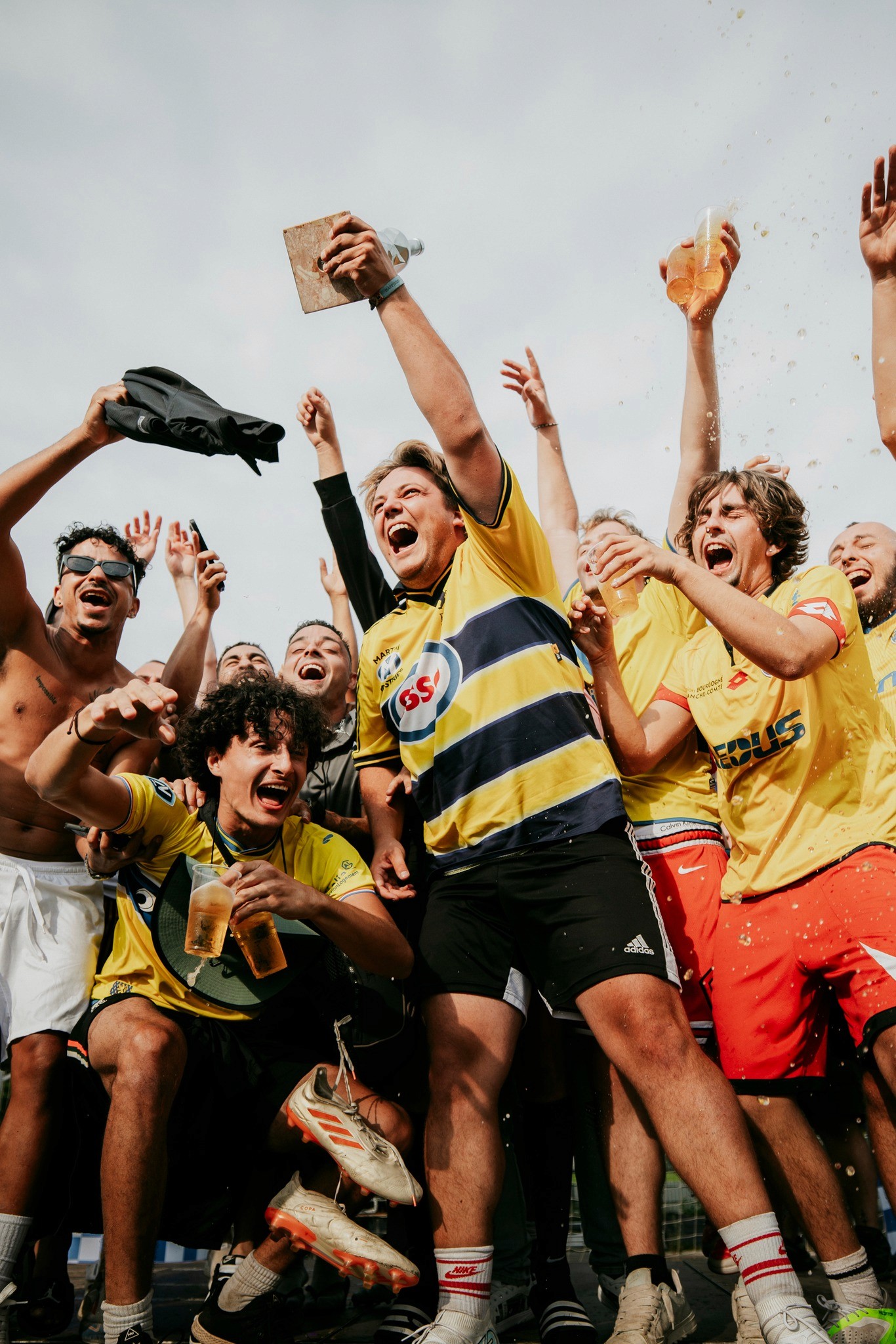 Boubouch Institution à la Sanserif Cup