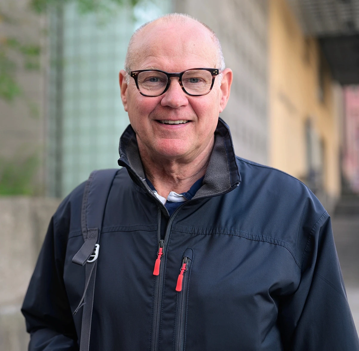 Photo of Antti smiling after having Anolift