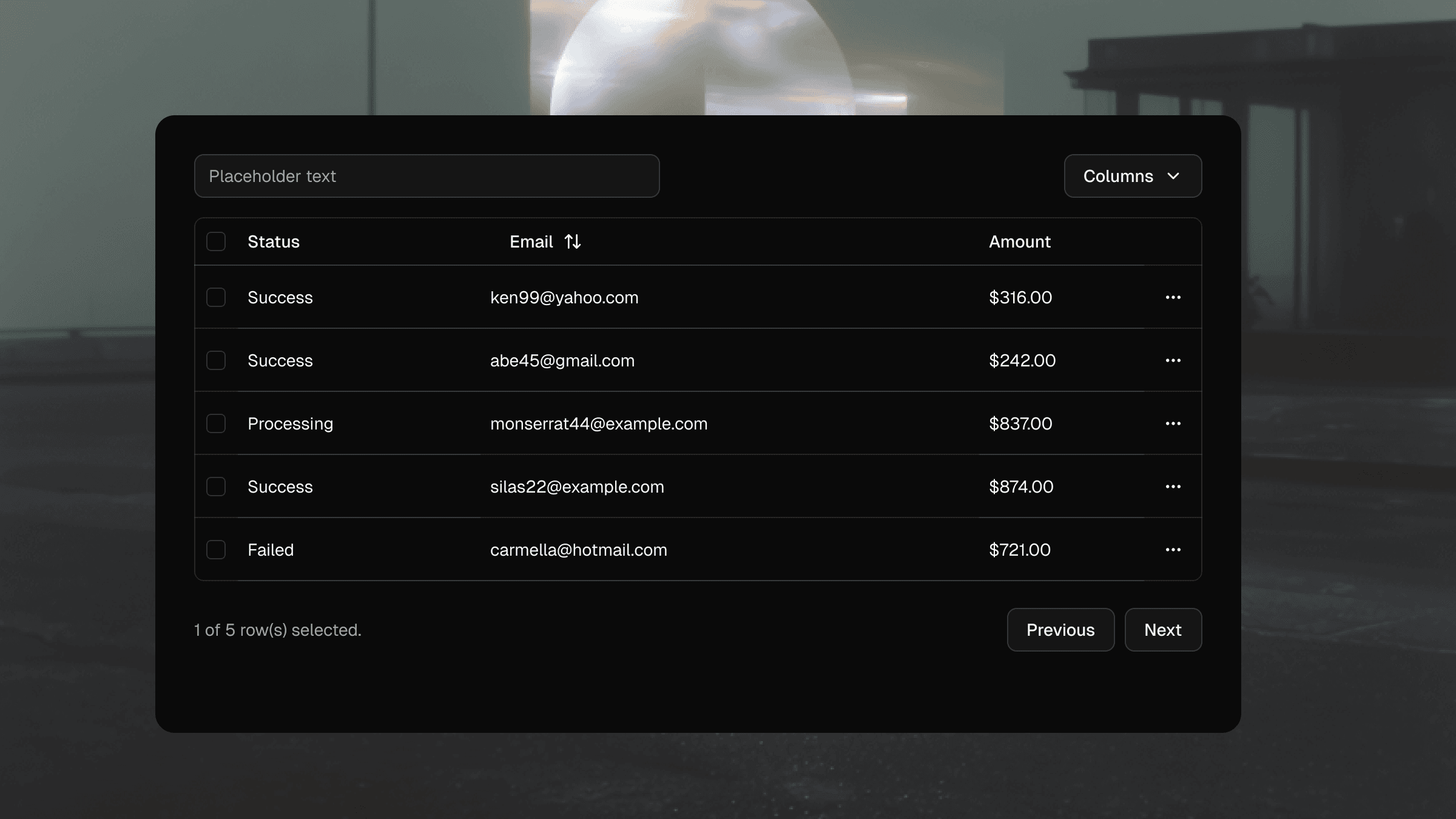 shadcn/ui Data Table component