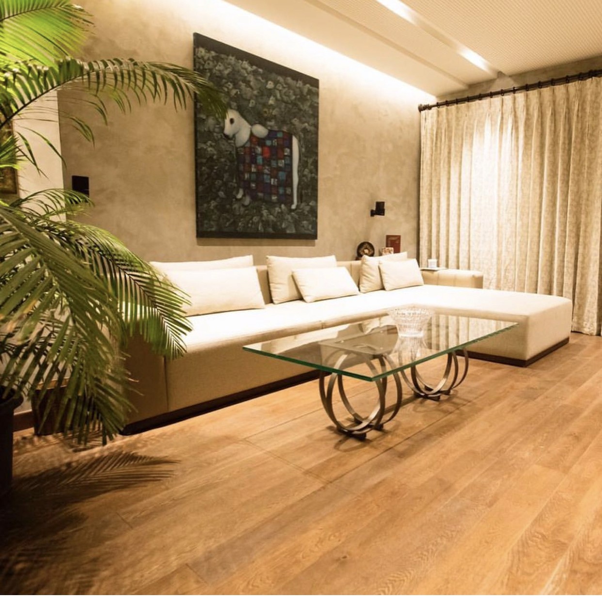 Image of modern living room