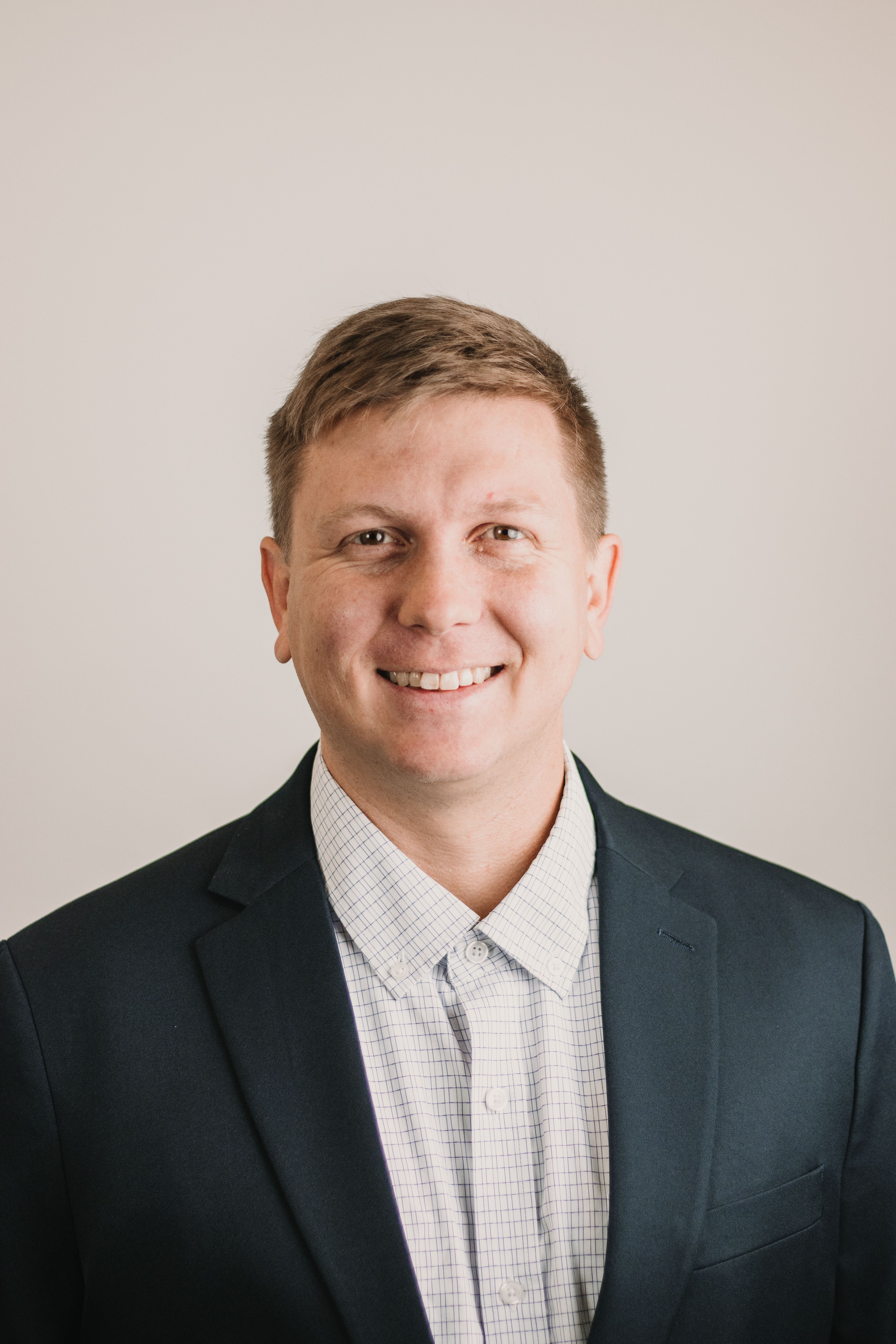 Portrait of Daniel Osei, Leasing Specialist