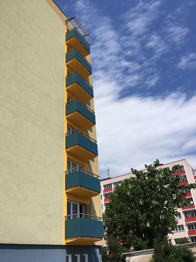 Rekonstrukce panelového domu