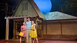 スタジオジブリの名作『となりのトトロ』が、ジリアン・リン・シアターで待望のロンドン上演。あの感動が舞台で蘇ります。