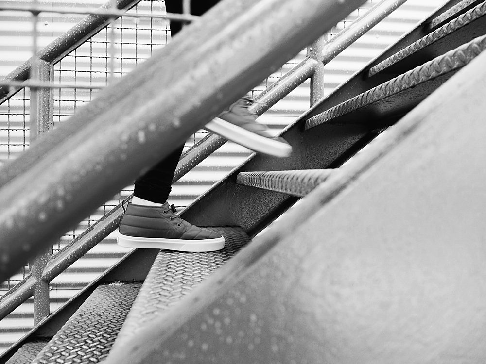 Stepping on stairs