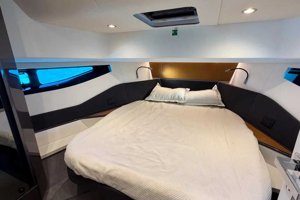 Boat thumbnail 27