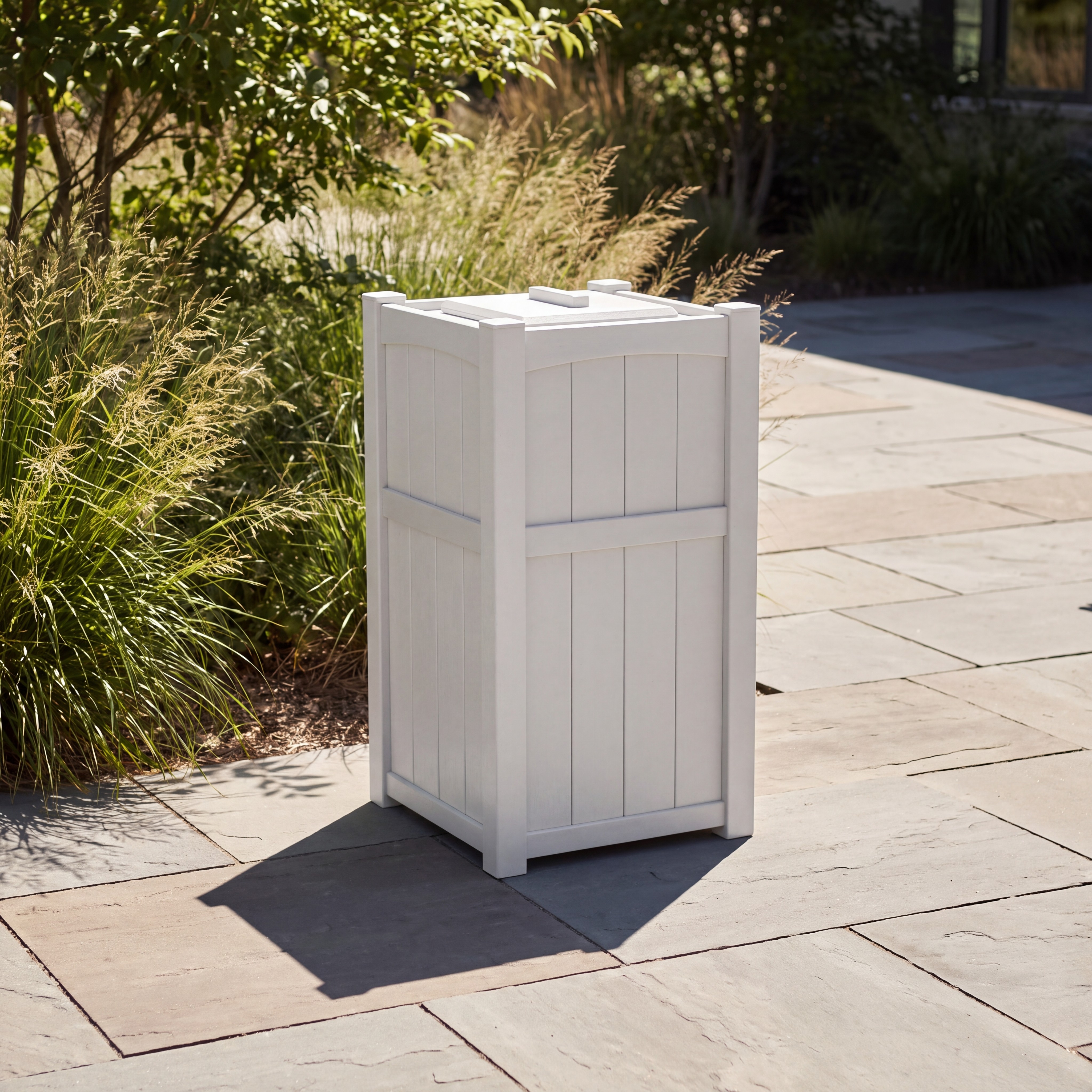 Wickford Trash Receptacle