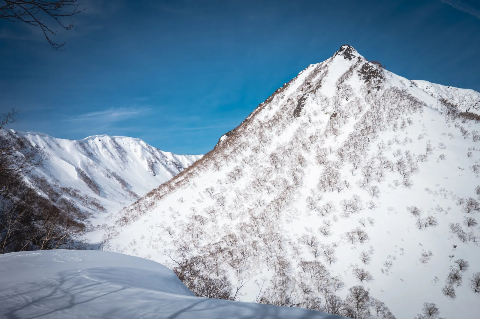 Snow covered mountain landscape in Myoko Kogen, Japan