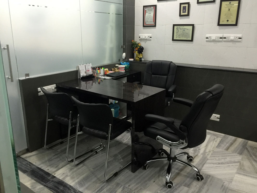 Autoclave sterilization equipment ensuring hygiene at Dentistree Dental Clinic Kolkata.