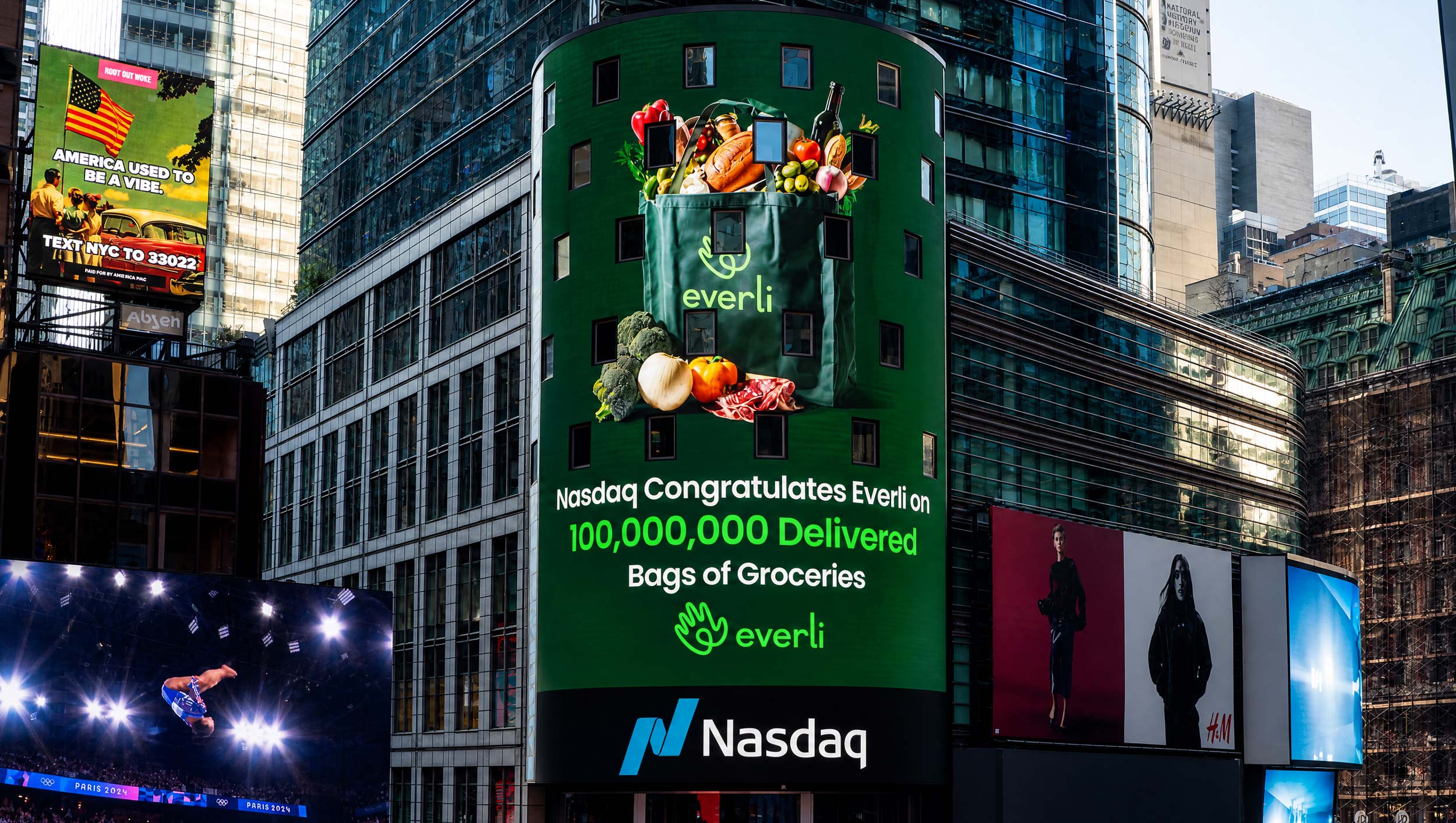 Everli on the Nasdaq tower in Times Square — 100,000,000 bags of groceries delivered