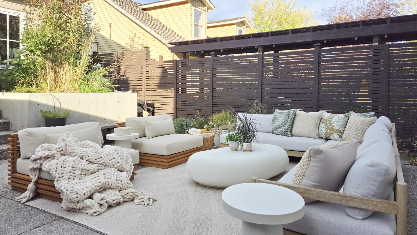 Image of KHD Homes outdoor living space with furniture, layout design and construction for home renovations and design-build.