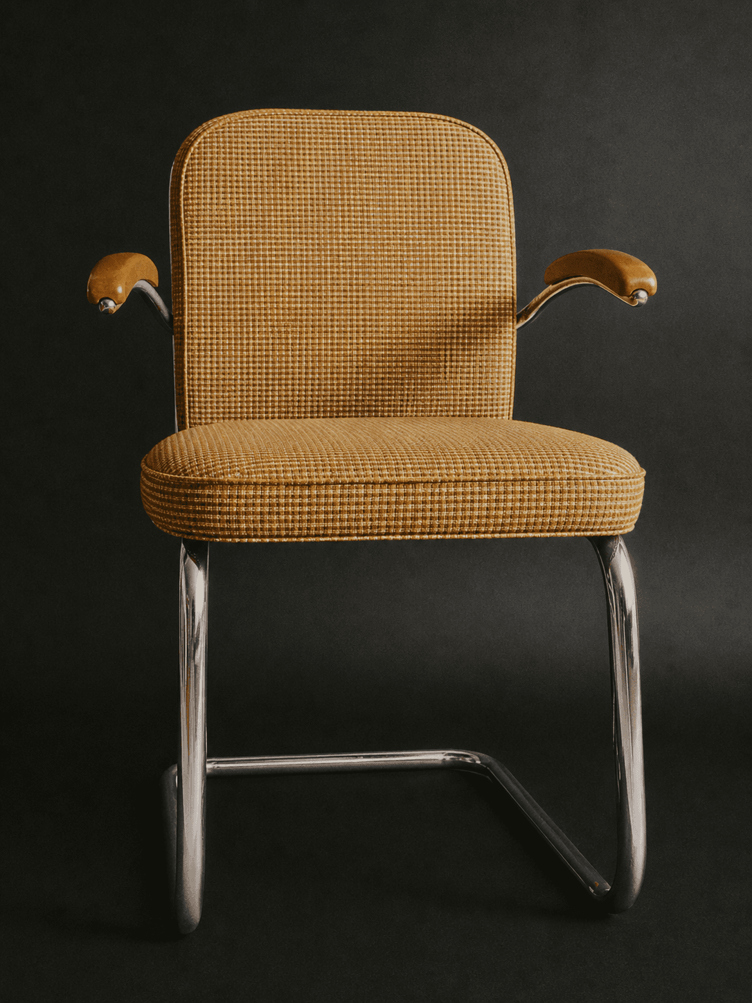 80s yellow chair