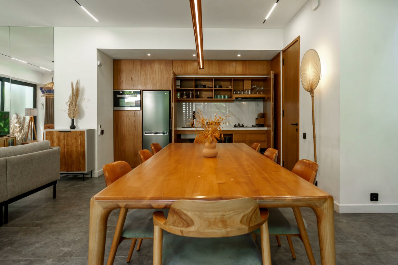 4-bedroom villa 350 m from Batu Bolong Beach in Canggu