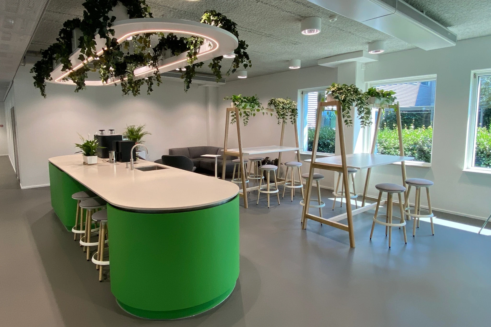 Nieuwe kantoorinrichting Bavinckhouse door Perla