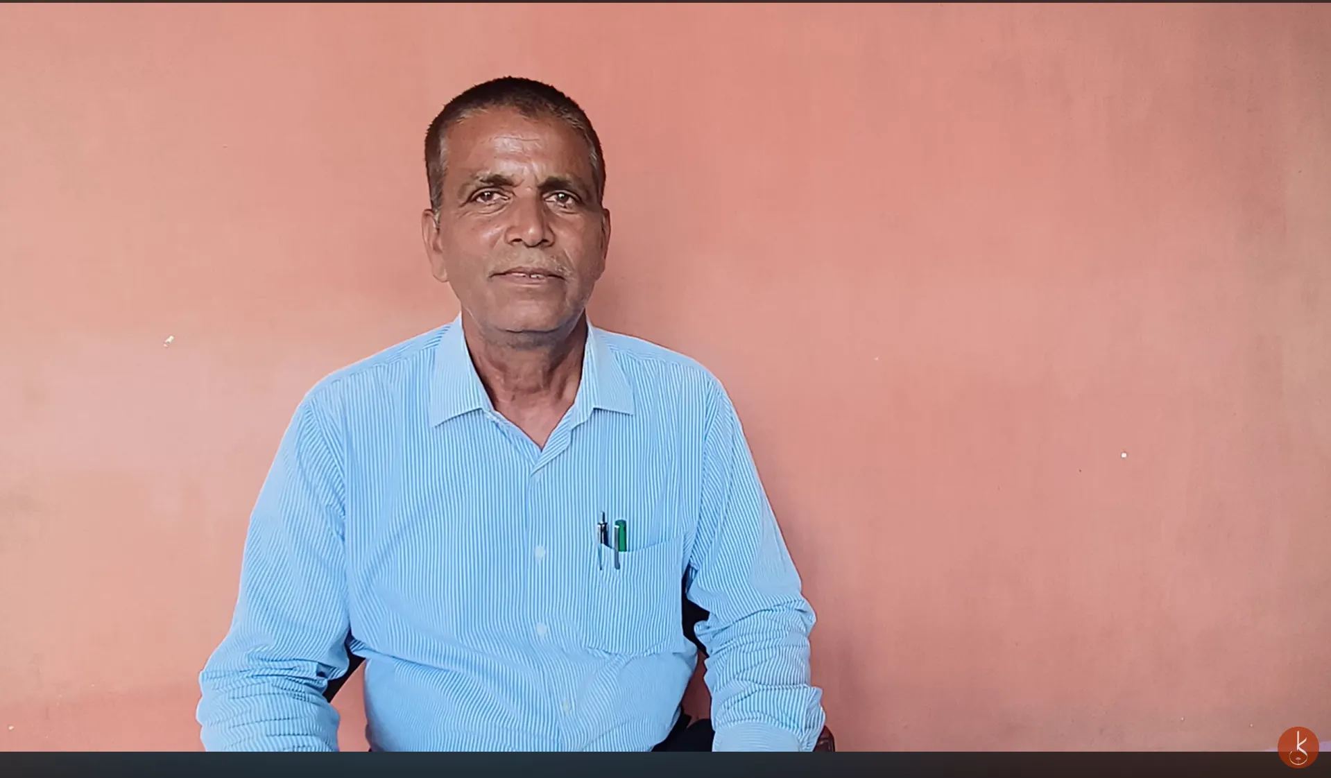 Dr Shiv Prasad explaining the story of Jyoti Maharaj