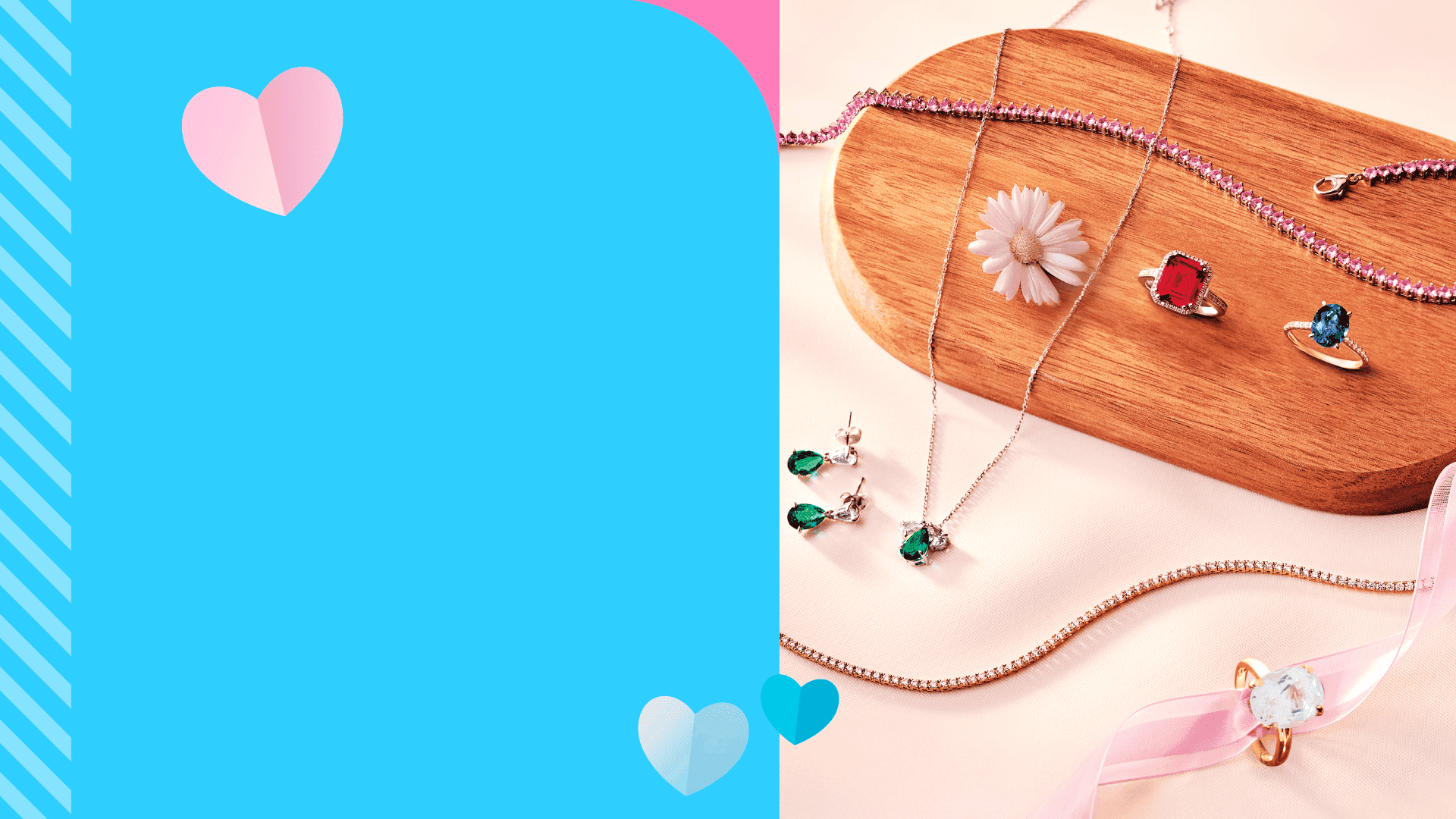 Imagen de una mujer que entrega una orden de compra a una de nuestras empleadas de Farmacia en Sam's Club