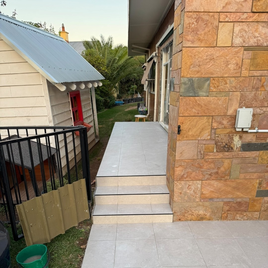 photo of front steps house tiling