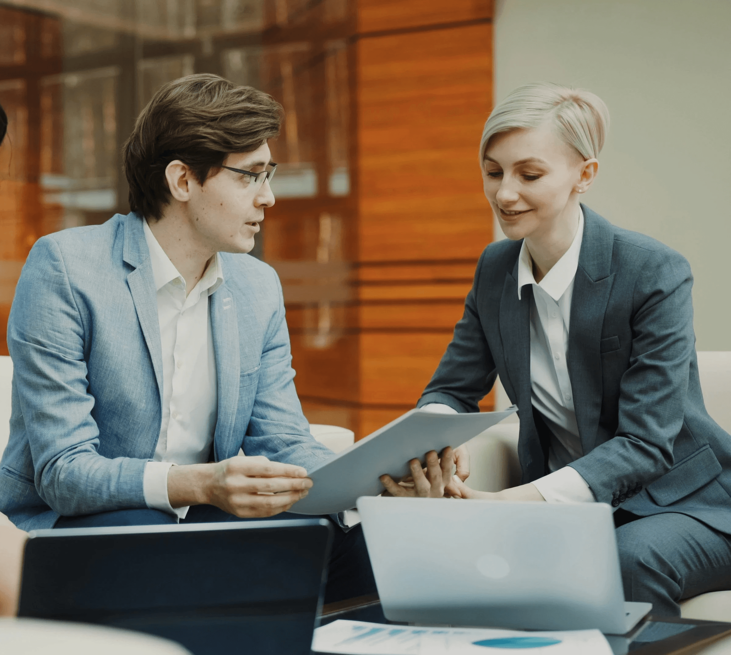Dynamic picture of a cyclist riding downhill