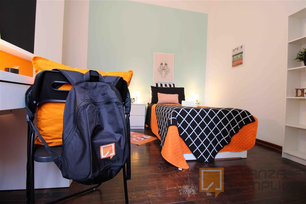 11 sqm room in Via Pelagio Palagi, Bologna