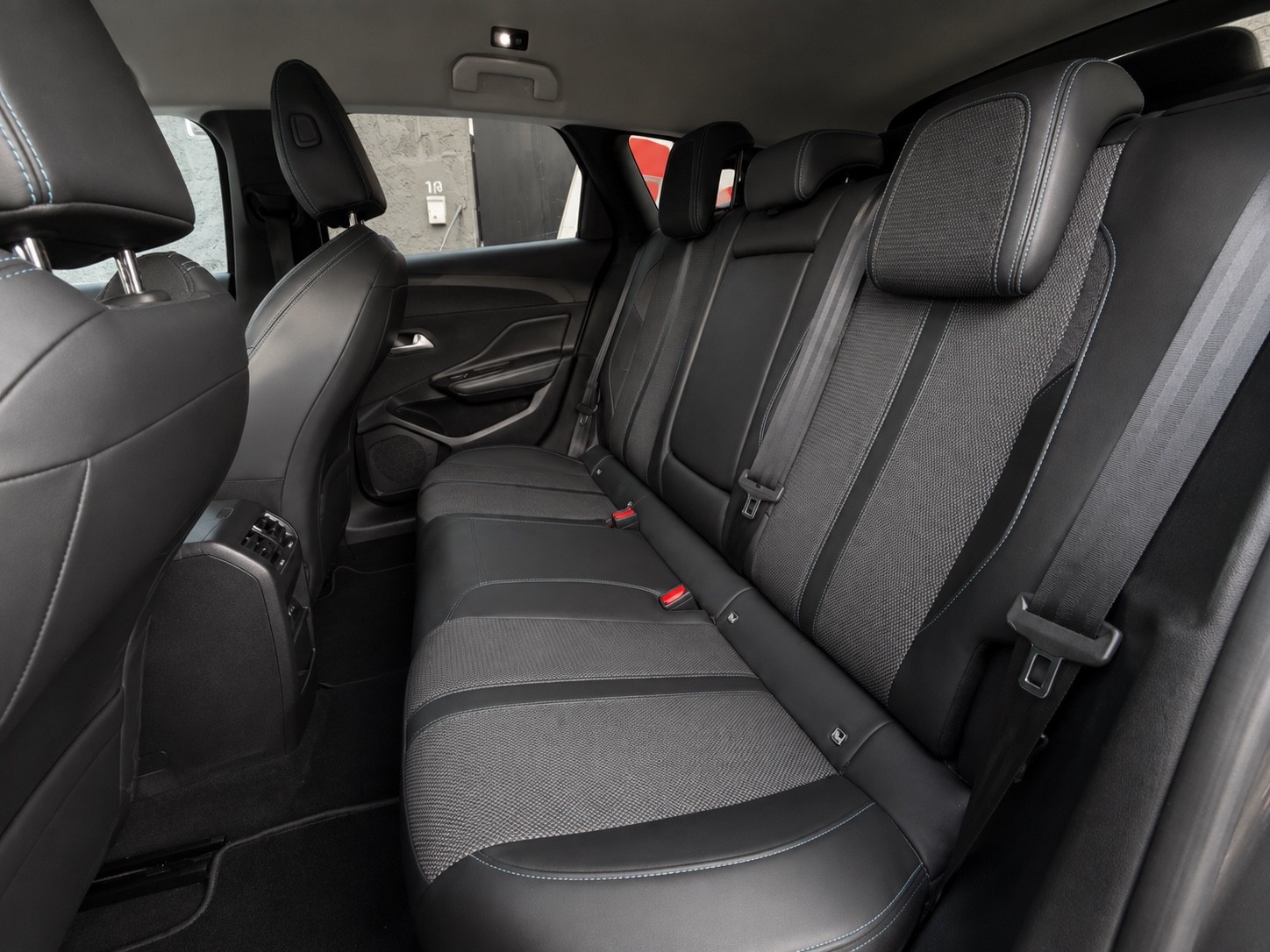 Peugeot 308 SW — fotografia 9