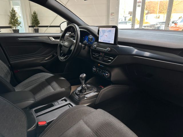 FORD Focus 2021 RED Gebrauchtwagen - Galeriebild 10