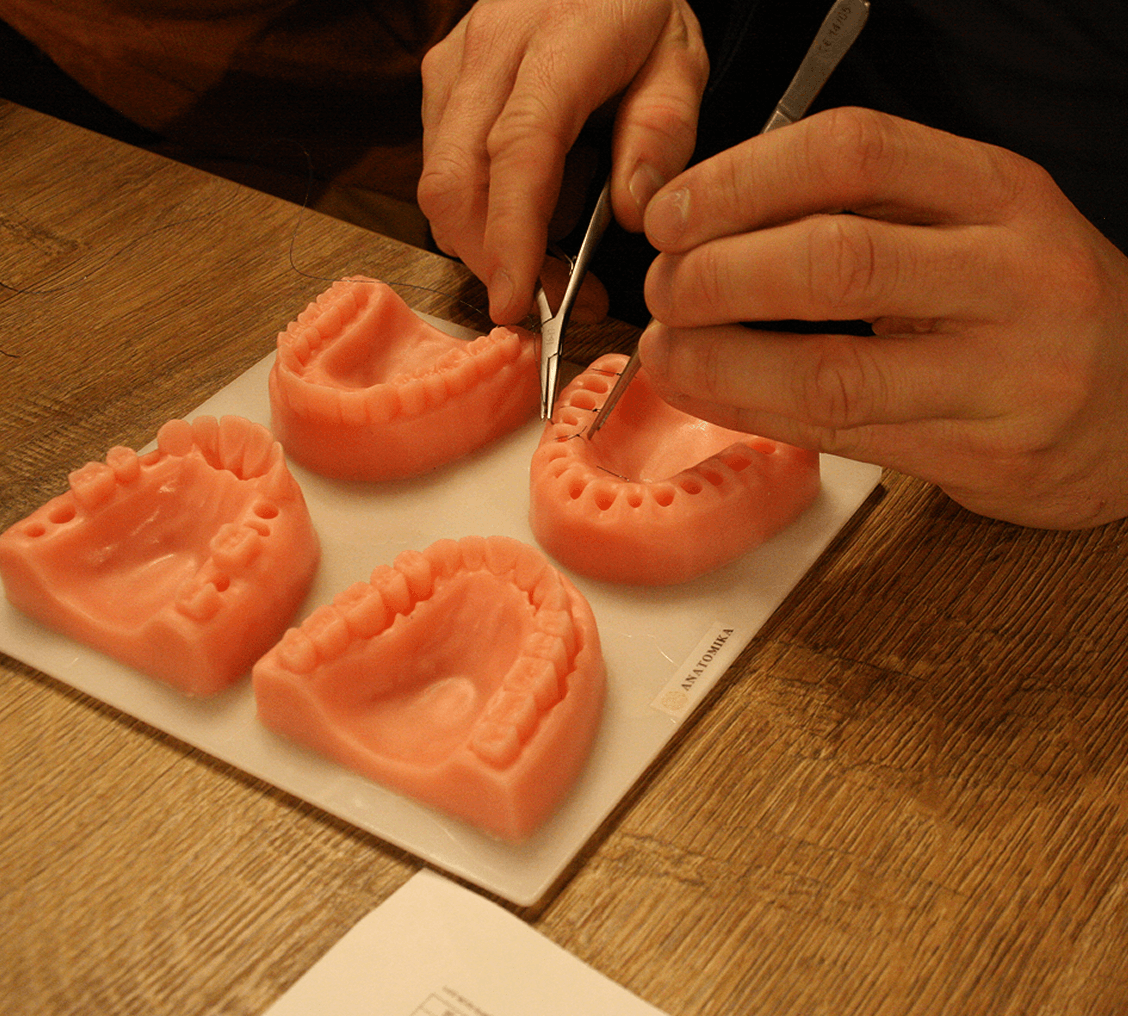 PraxEvents - Fogászati Események és Képzések - Dr Székely Zsolt