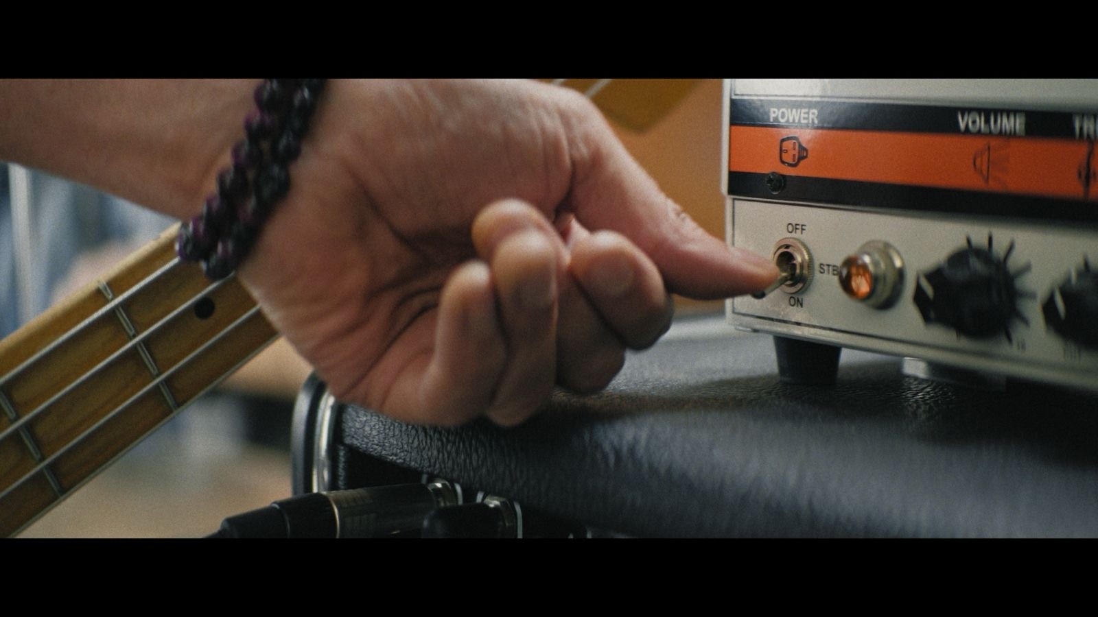 Sam Coombes DOP - Direct Energy Feel The Free Image 4