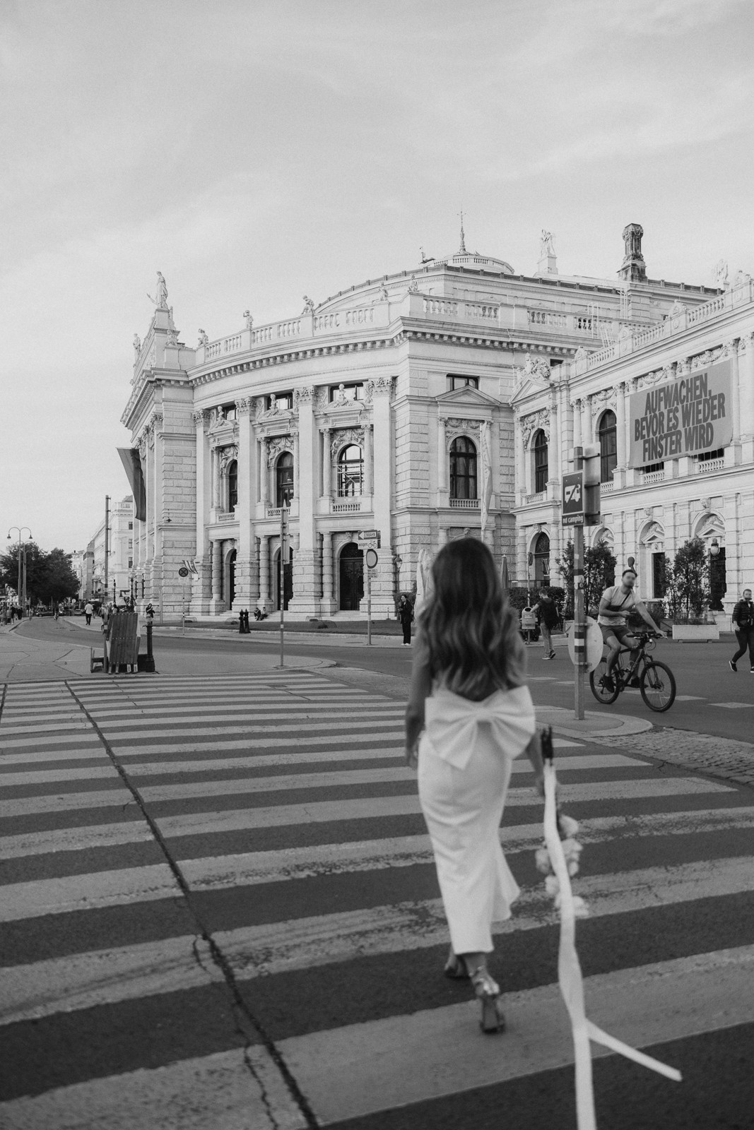 Brautshooting Wien Innere Stadt Zebrastreifen 