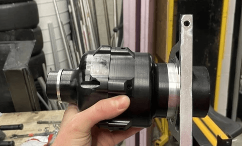 Holding Differential