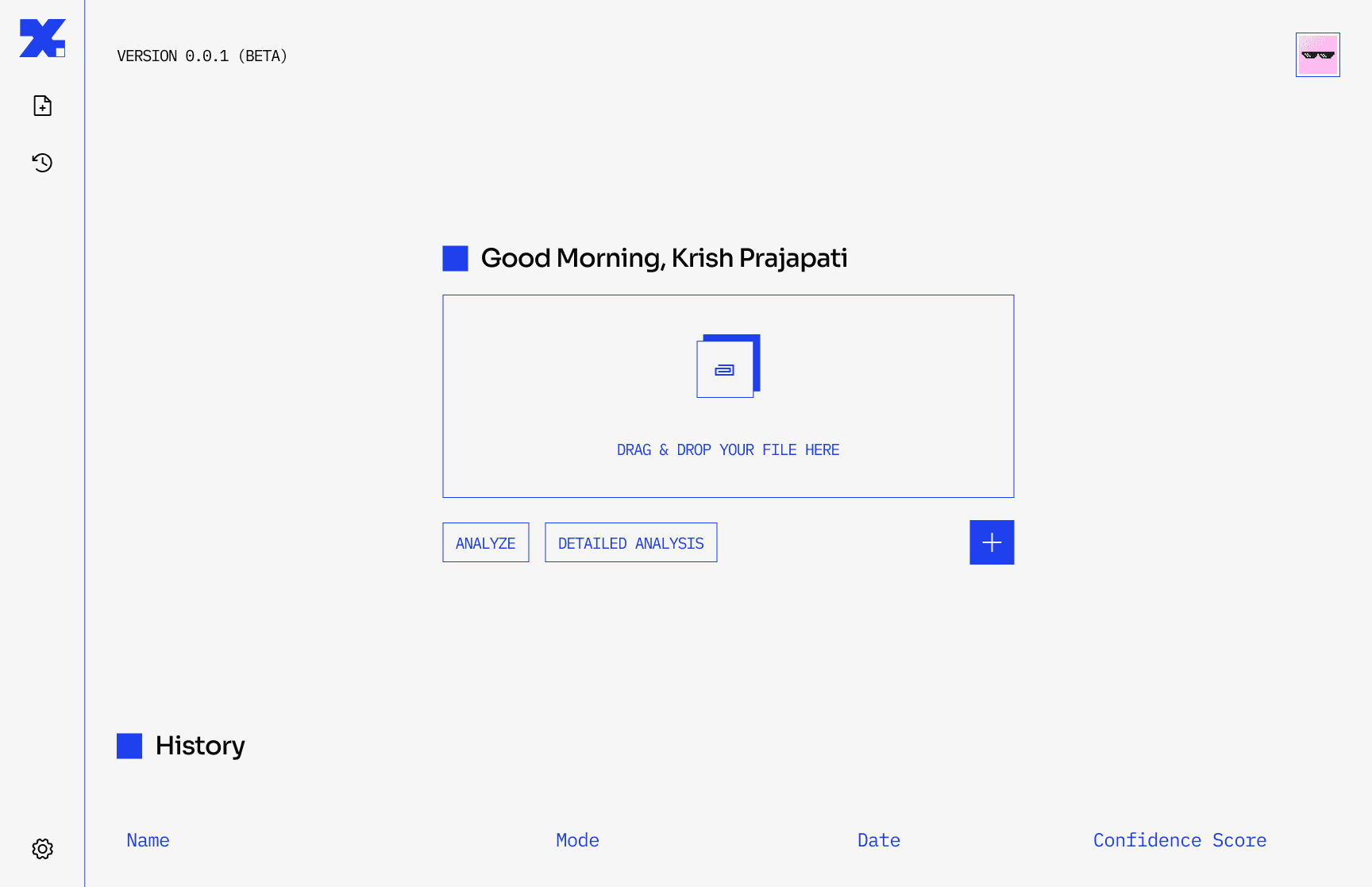 Dashsboard of X-Vertice asking user to drag and drop in the Blue area