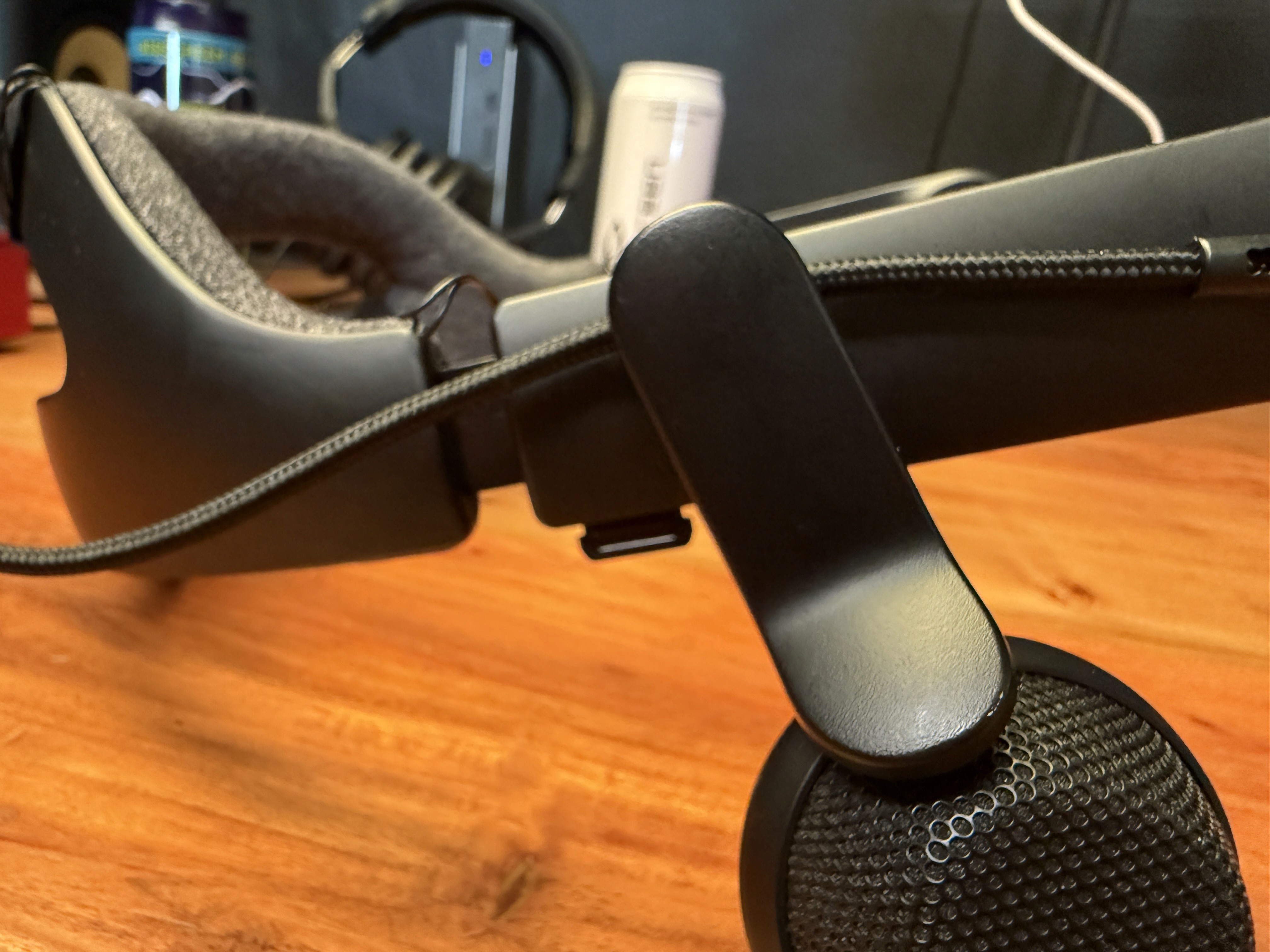 Fluid - Social VR browser with built in screen sharing
