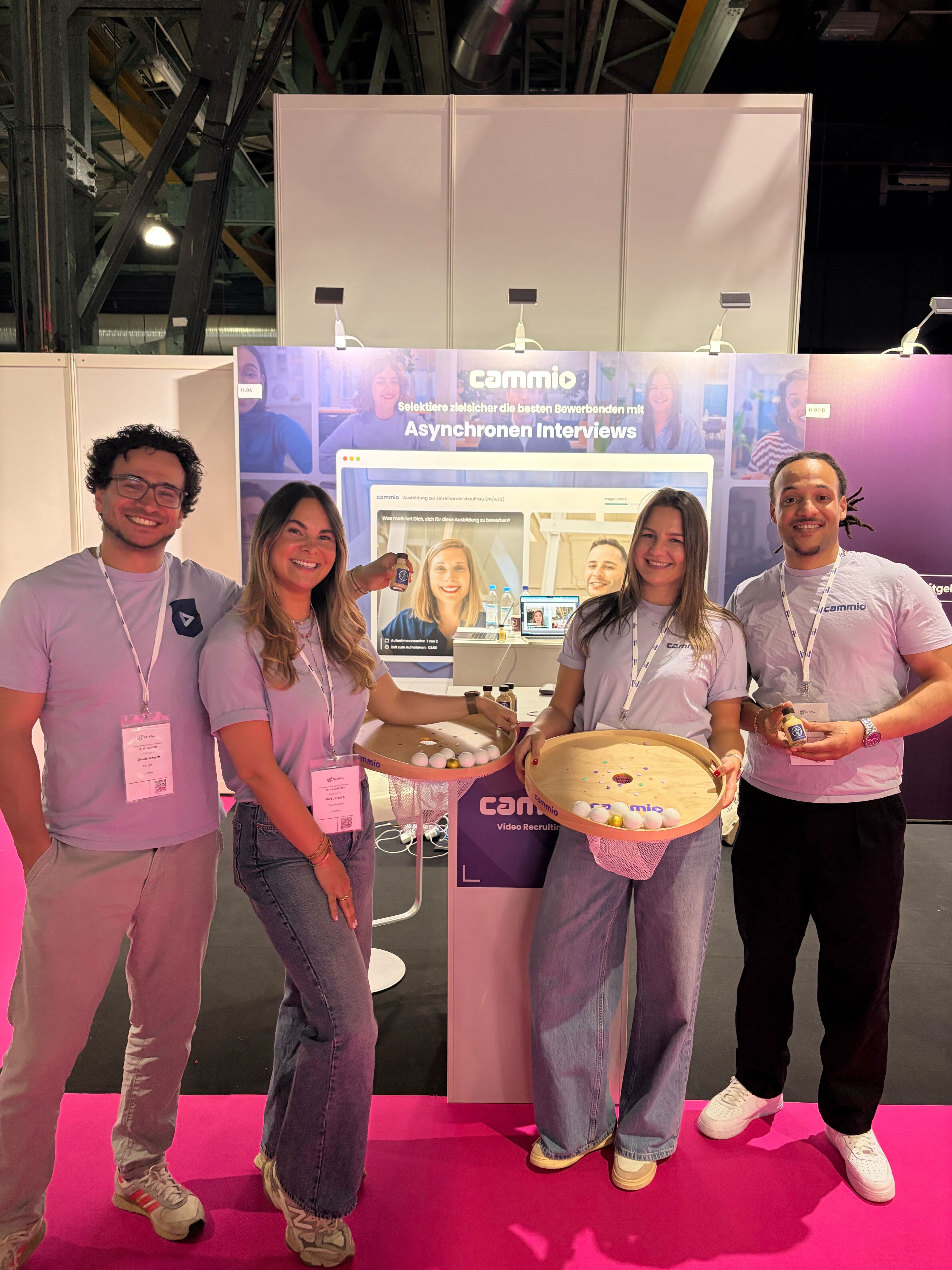 Cammio Team at a Trade fair