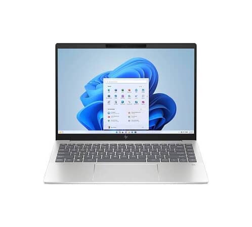 HP Pavilion 14 laptop i sølv, med Windows 11 startmenu vist på skærmen, kompakt og let design til studiebrug.