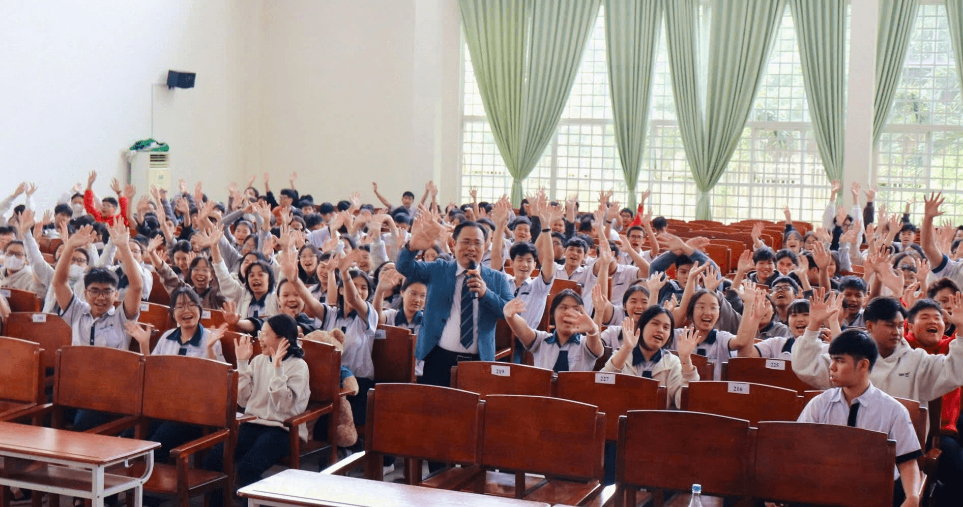 Kế hoạch tuyển sinh đại học, cao đẳng năm 2026: Những quy định mới từ Bộ GD&ĐT