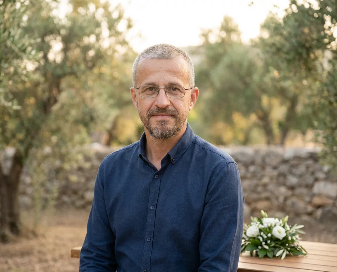 Memorial portrait inspired by Nikos Kokkinakis
