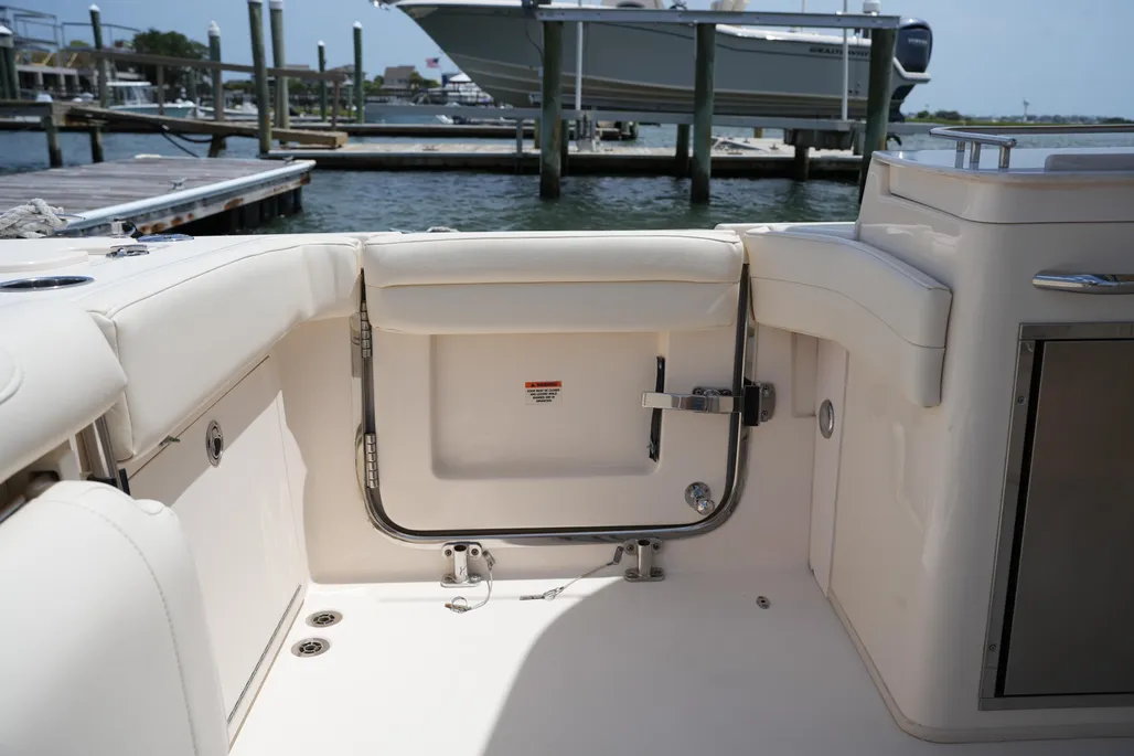 Boat thumbnail 3