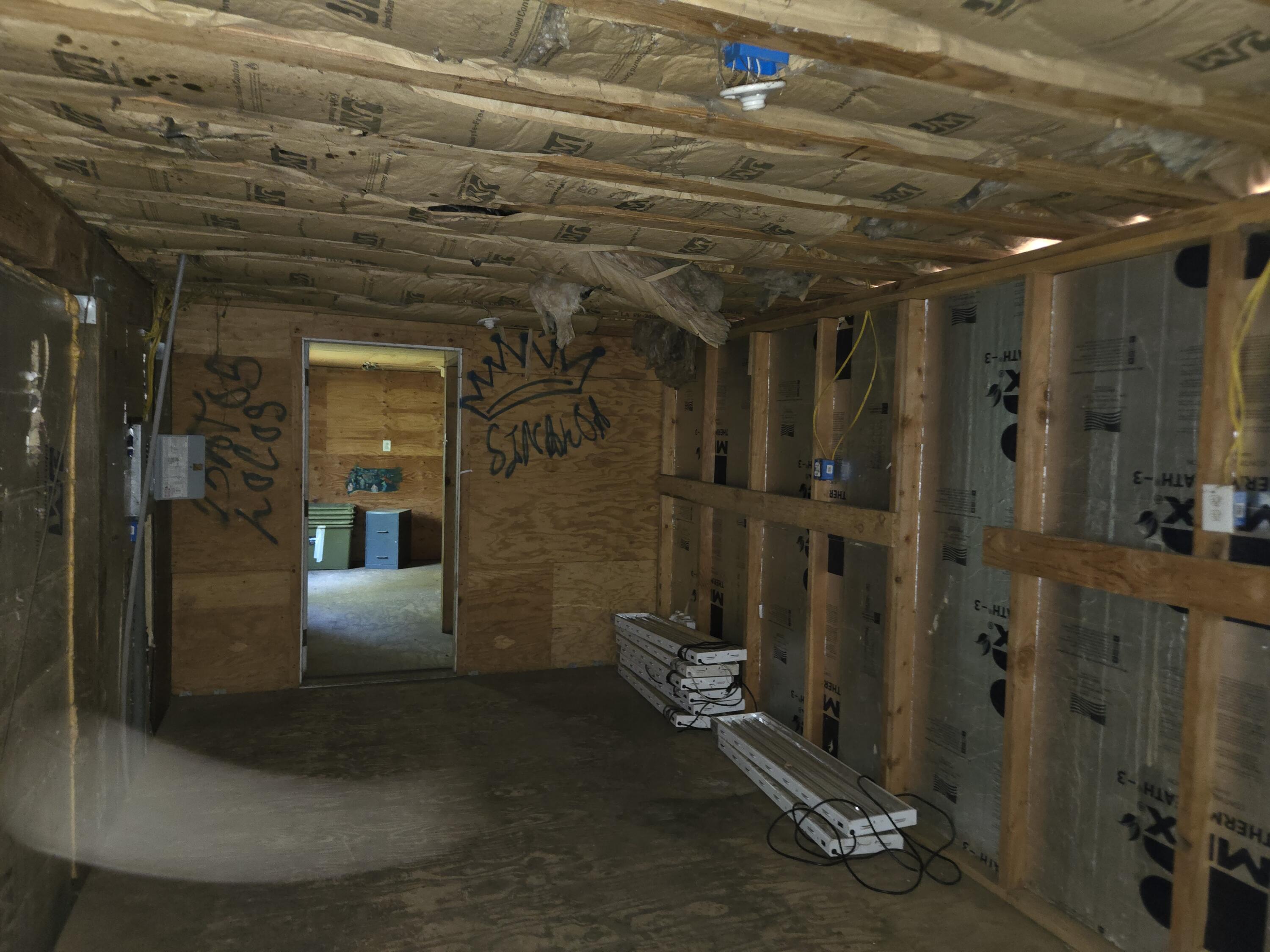 Thumbnail 41