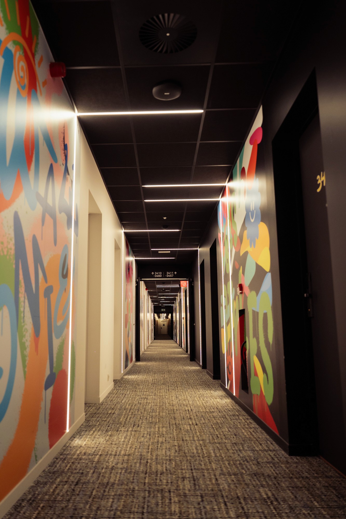 Couloir Street Art