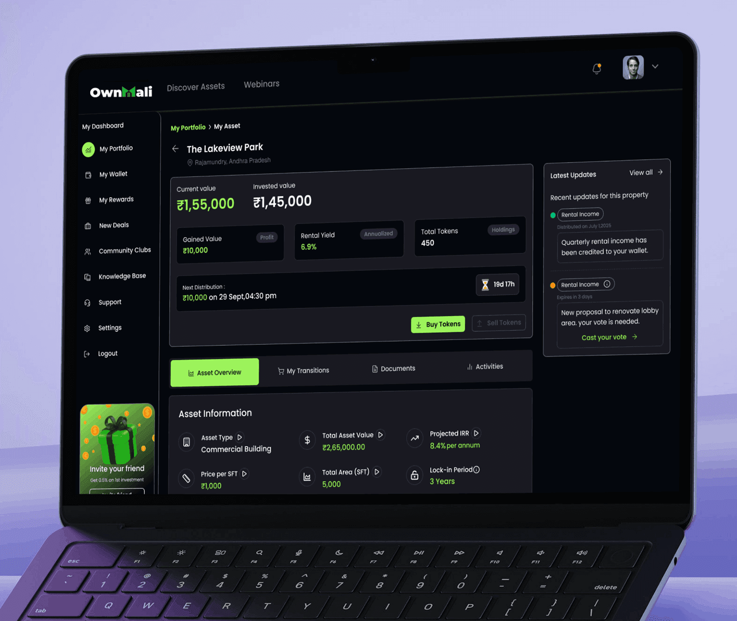 Vacation fund card showing $3,000 saved out of $5,000, with team members and due date