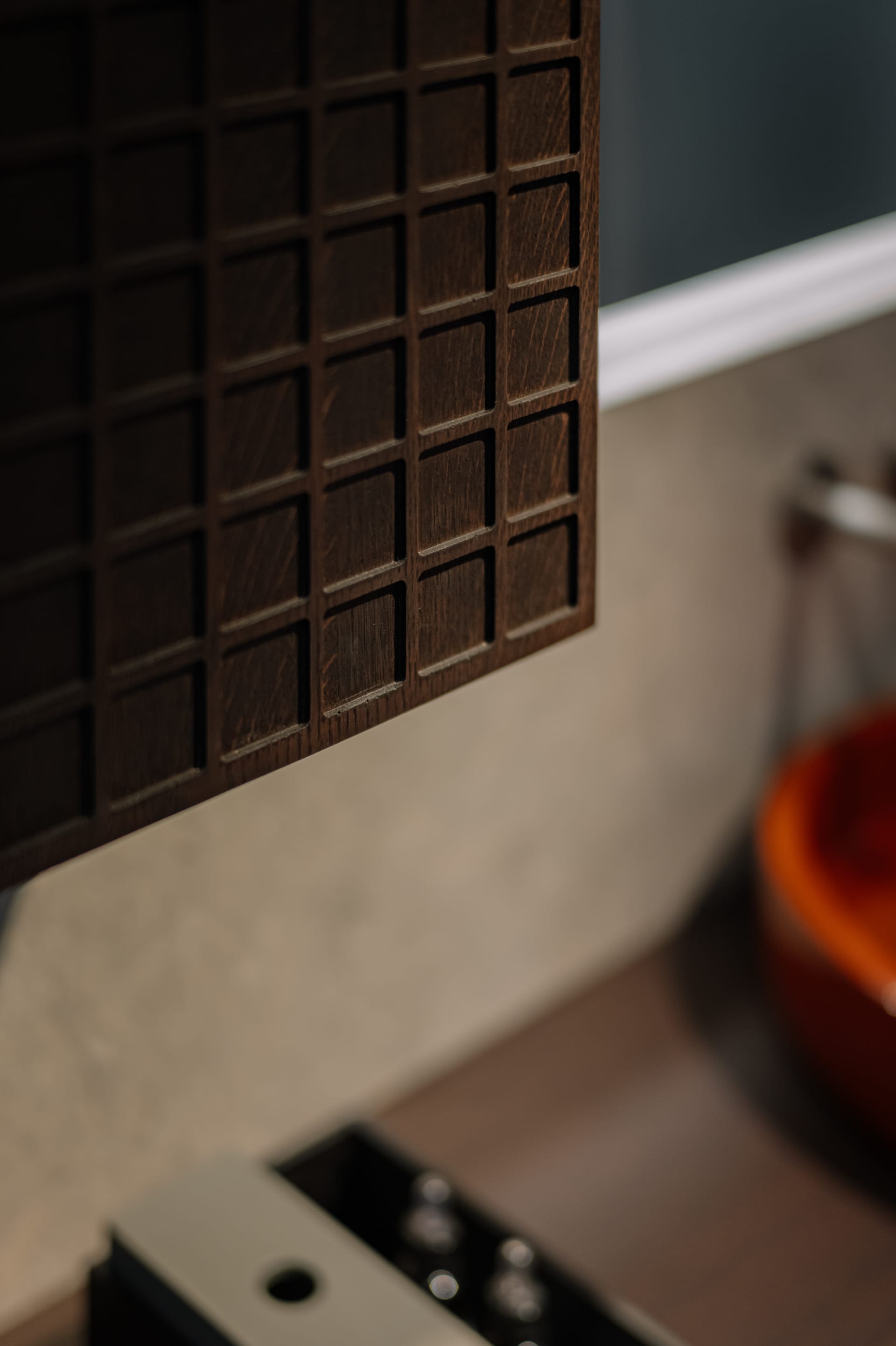 Dettaglio anta Bloque in Rovere bruno