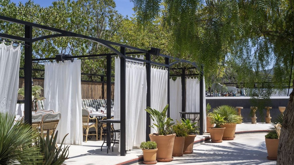 Restaurant Zitya in Ibiza close to Luxury Villa Can Nemo