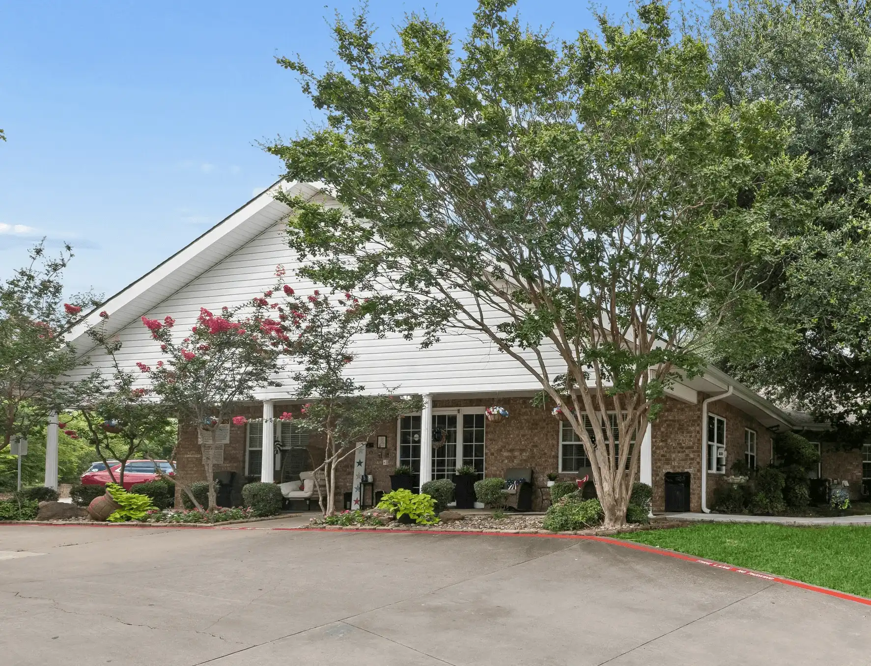 Hopkins Court community photo