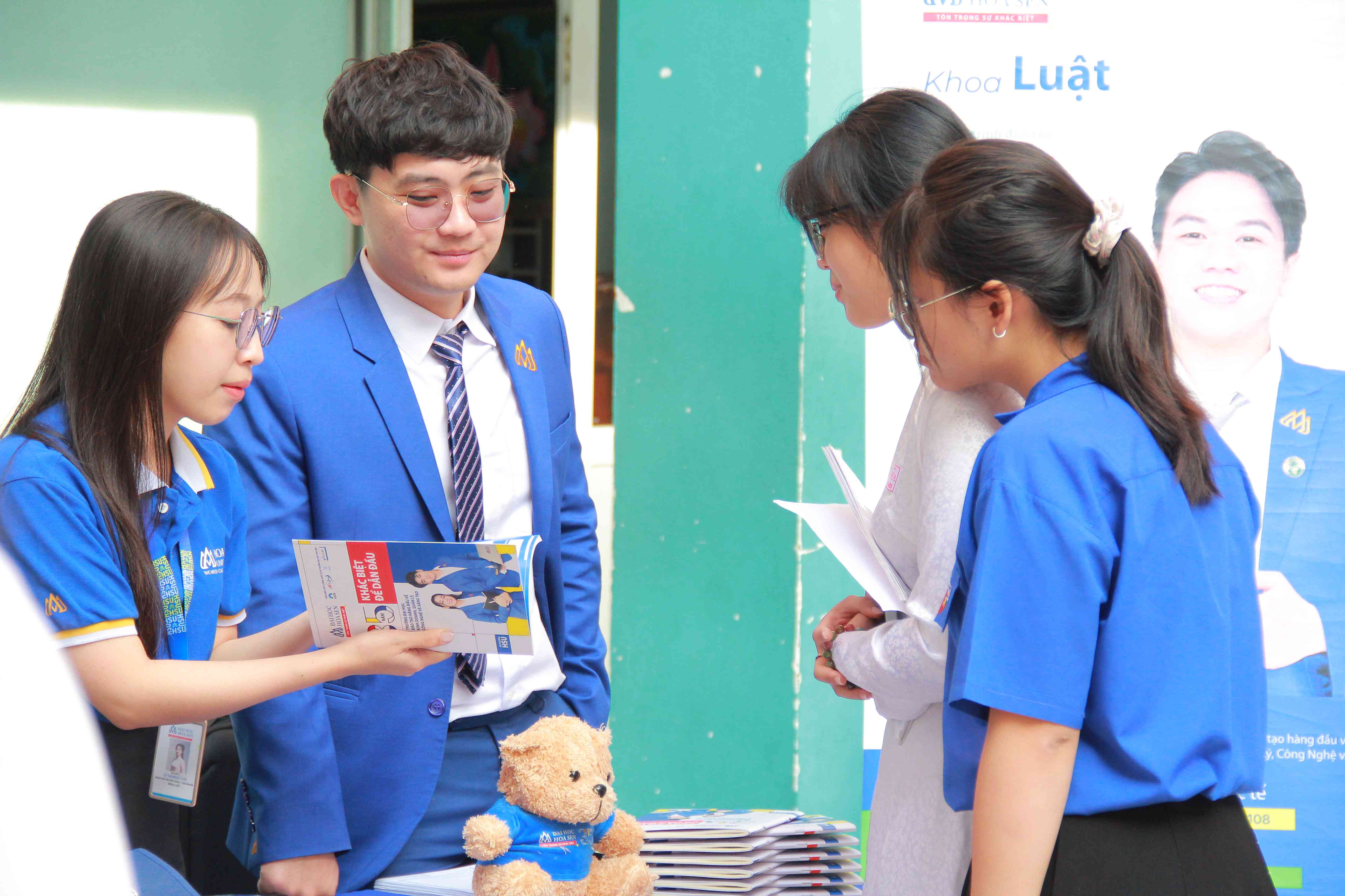 Chọn ngành không mông lung: HSU Tour đến với THPT Nam Kỳ Khởi Nghĩa