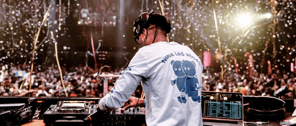 World Grooves to the Mix