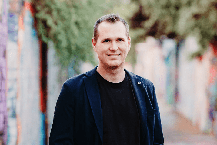 The image featured at the top of the about us page #2