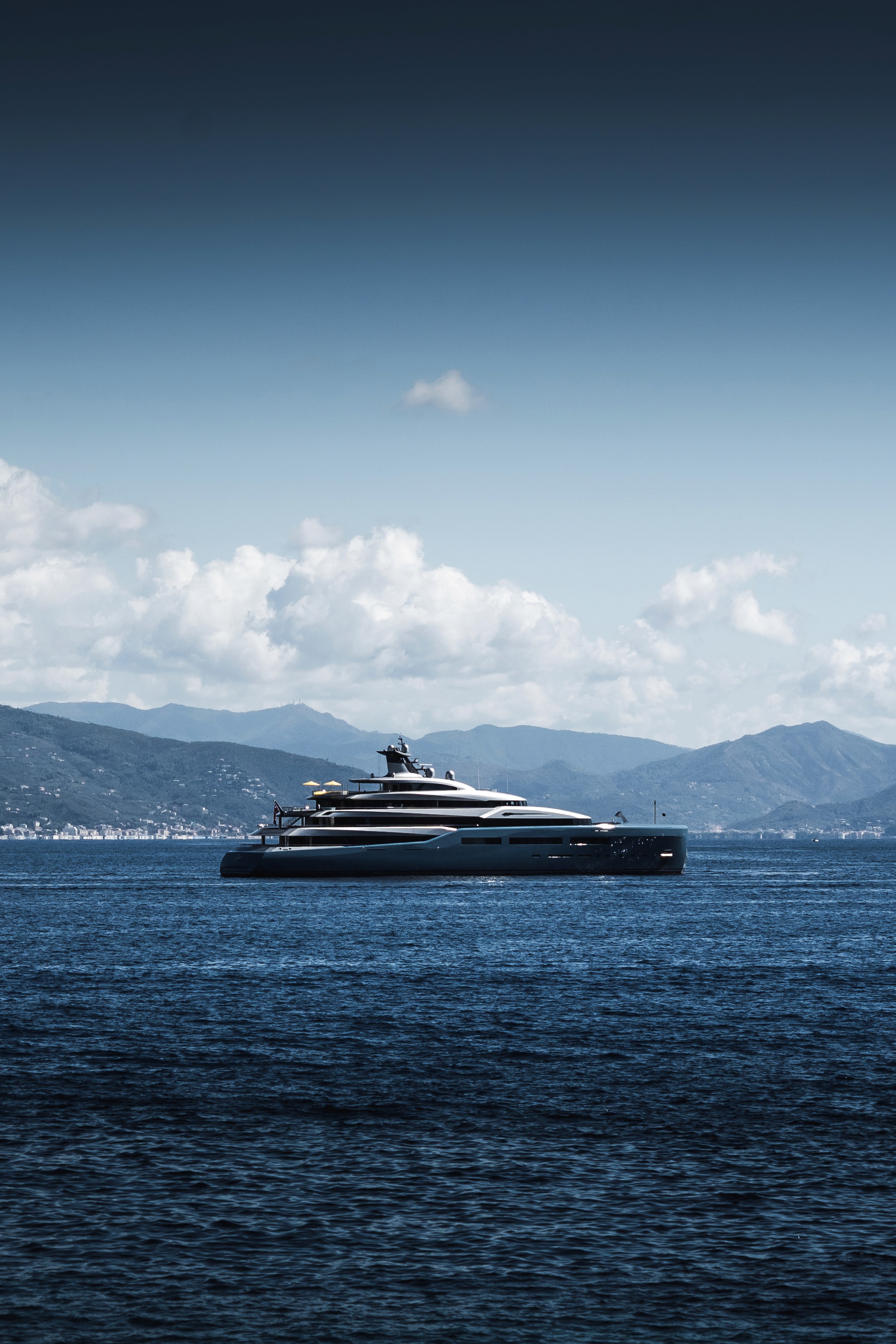 super yacht