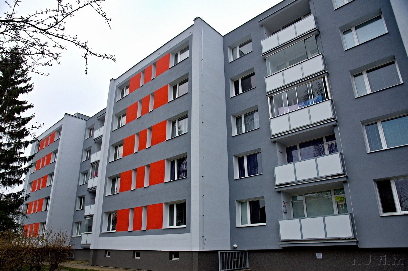 Revitalizace panelového domu