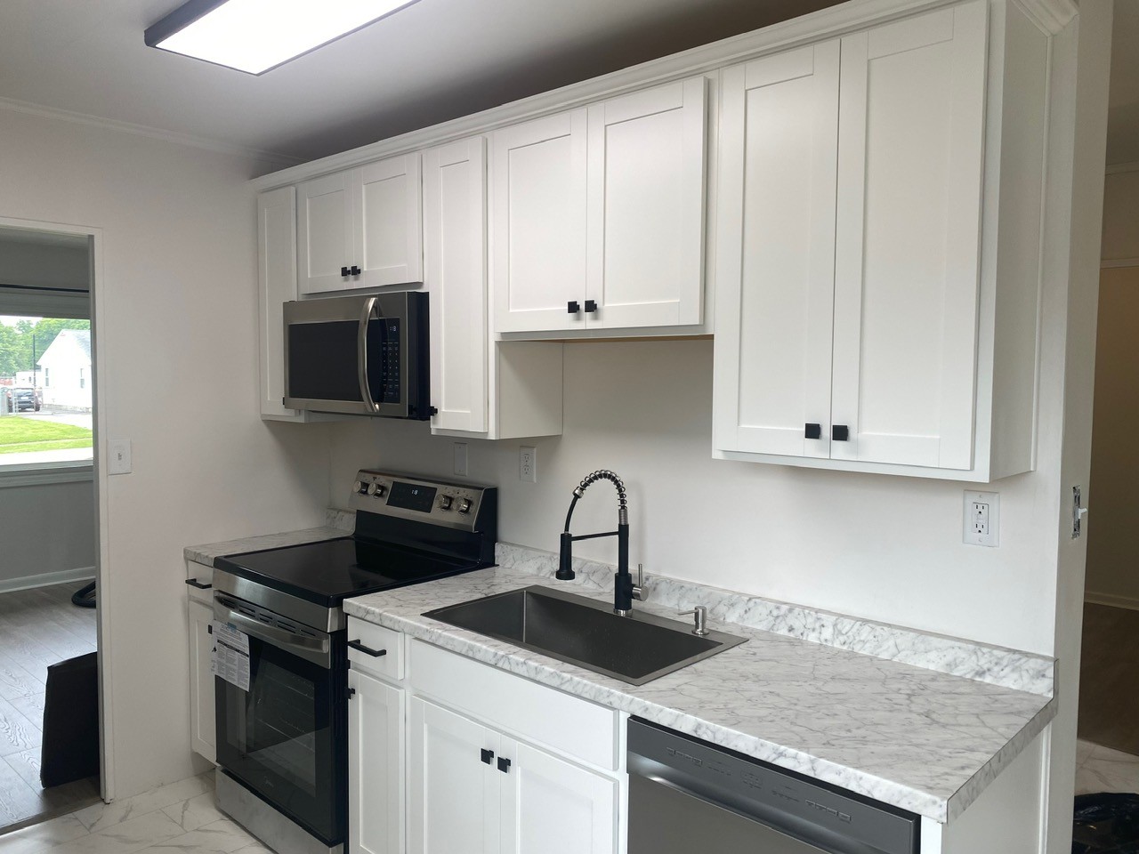 beautiful new kitchen