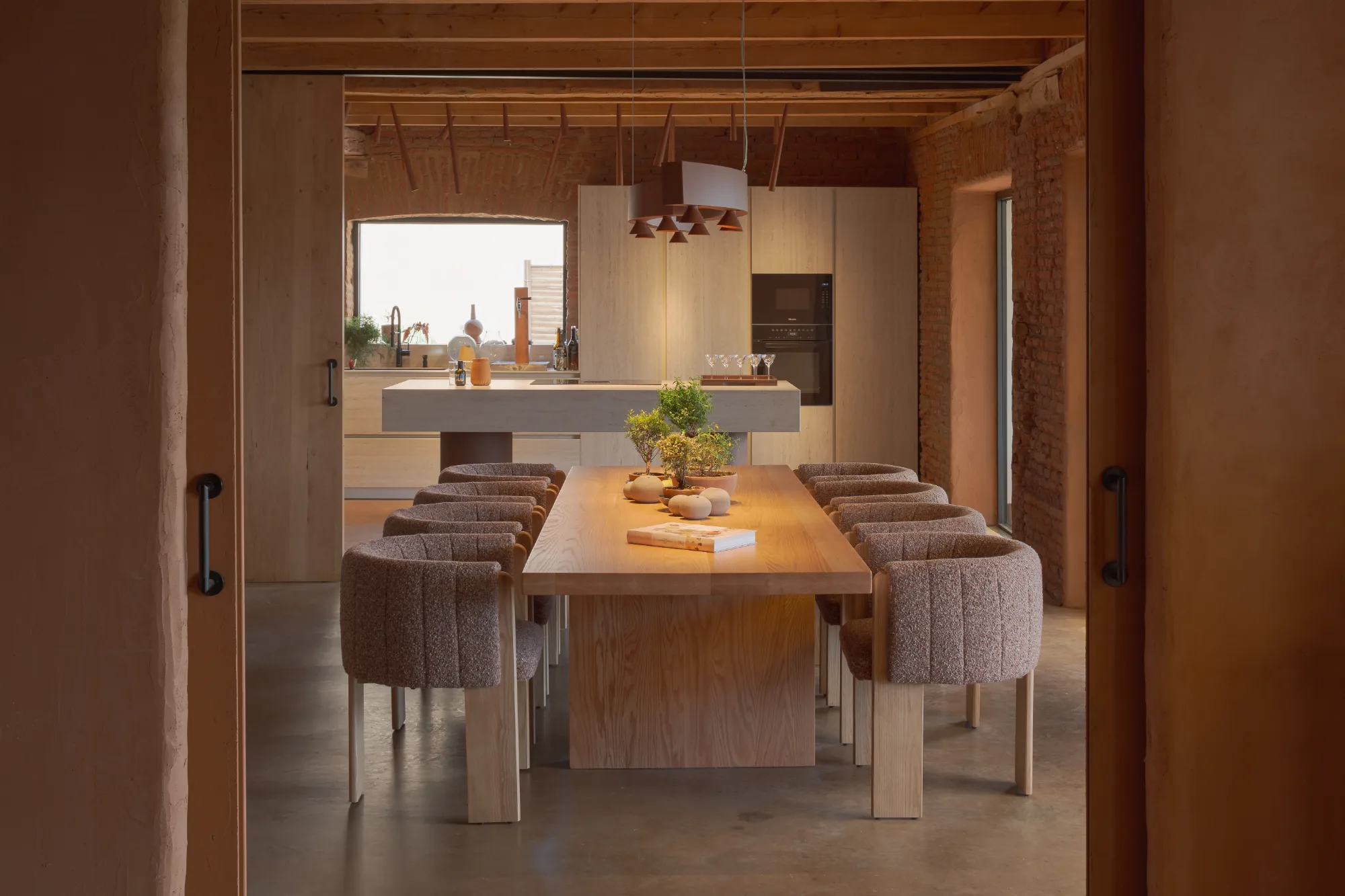 Proyecto Barro — Interiorismo restaurante gastronómico, SVK Ávila
