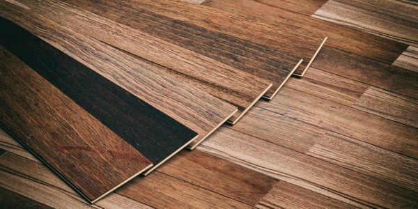 SPC地板木紋細節與鎖扣設計，高品質石塑地板安裝示意圖，適合香港室內設計裝修及家居地板工程。