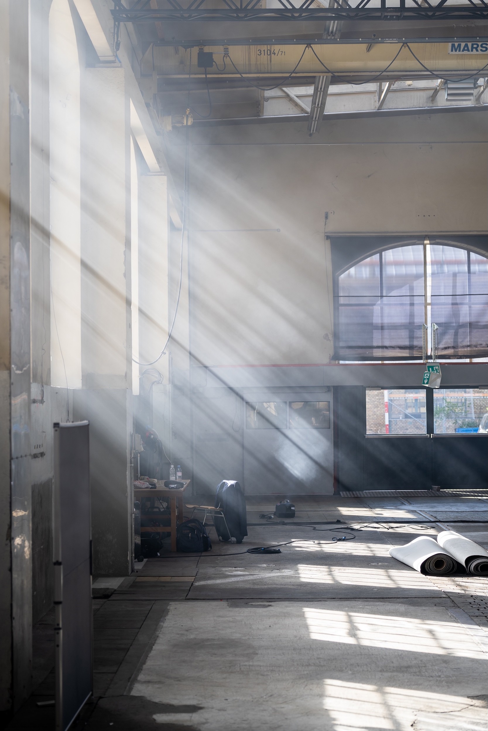 Behind the scenes blue Launch Shooting